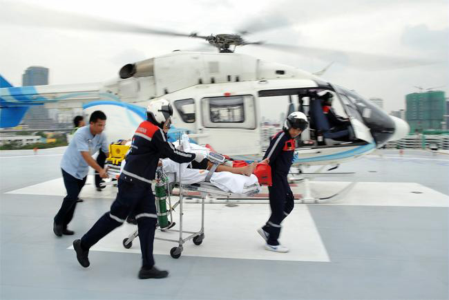 Patient transport air ambulance